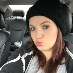 Meet your Posher, Laurie